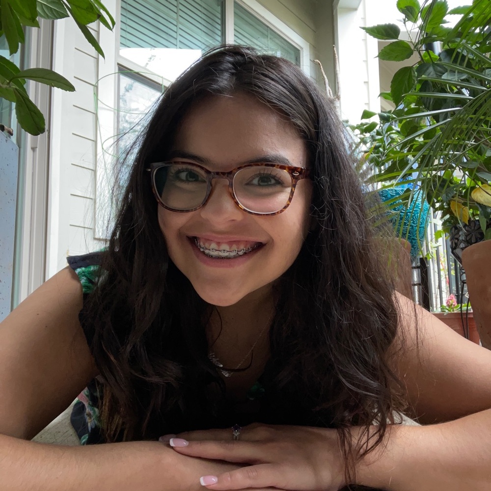 Meet your Posher, Mikayla